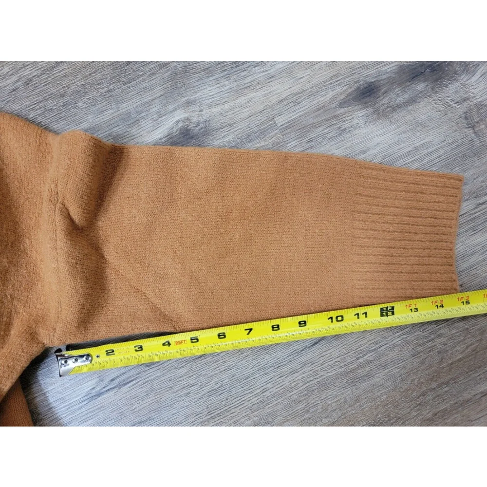 NWT Skylar Rose Oversized V Neck Brown And Pink‎ Sweater Size XS